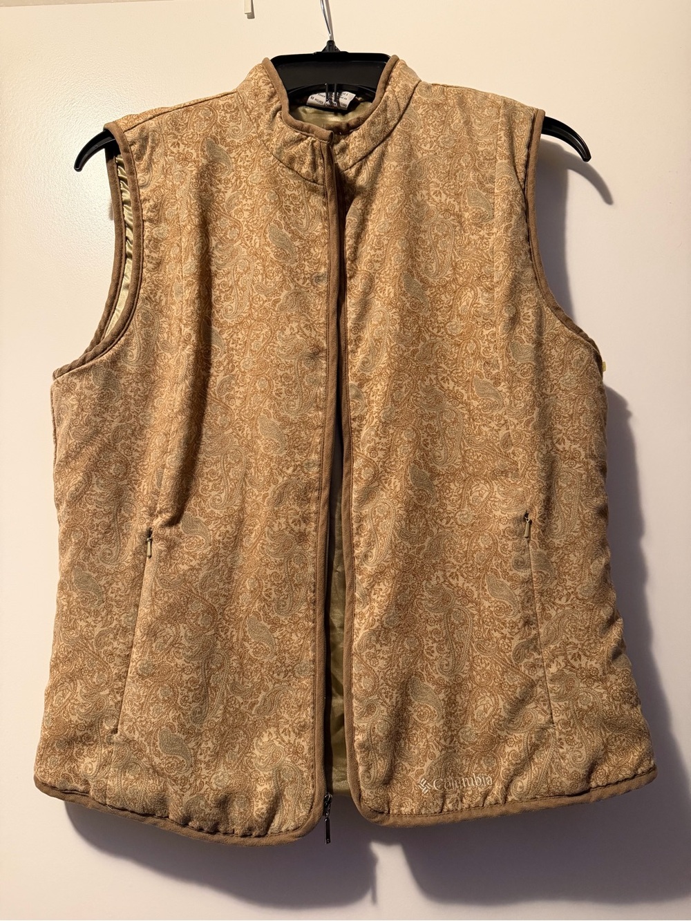 Columbia Women's Paisley Quilted Tan Vest